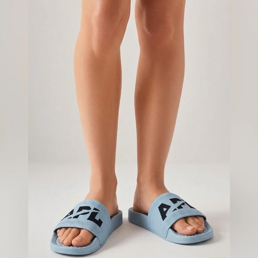 APL Ice Blue / Midnight women’s BL Techloom Slide size 7 NIB